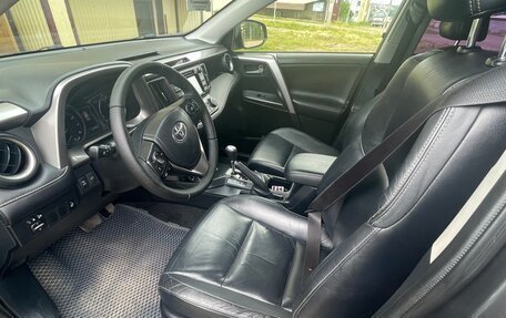 Toyota RAV4, 2015 год, 2 100 000 рублей, 5 фотография