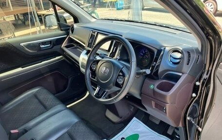 Honda N-WGN I рестайлинг, 2015 год, 490 002 рублей, 19 фотография