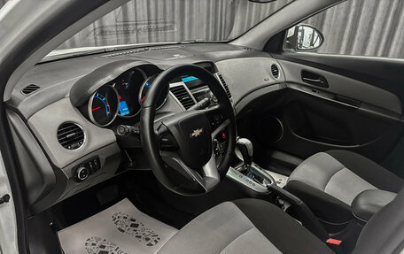 Chevrolet Cruze II, 2012 год, 699 000 рублей, 9 фотография