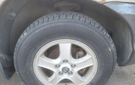 Hyundai Santa Fe III рестайлинг, 2002 год, 378 000 рублей, 22 фотография
