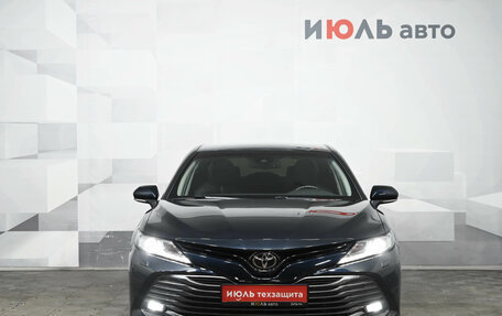 Toyota Camry, 2020 год, 3 600 000 рублей, 2 фотография