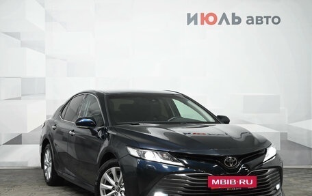 Toyota Camry, 2020 год, 3 600 000 рублей, 3 фотография