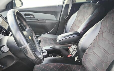 Chevrolet Cruze II, 2011 год, 500 000 рублей, 8 фотография