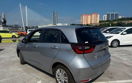 Honda Fit, 2024 год, 1 380 000 рублей, 3 фотография