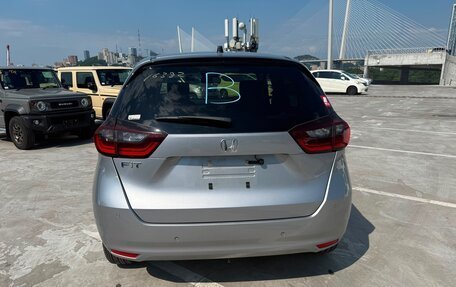 Honda Fit, 2024 год, 1 380 000 рублей, 4 фотография