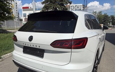 Volkswagen Touareg III, 2018 год, 5 200 000 рублей, 6 фотография