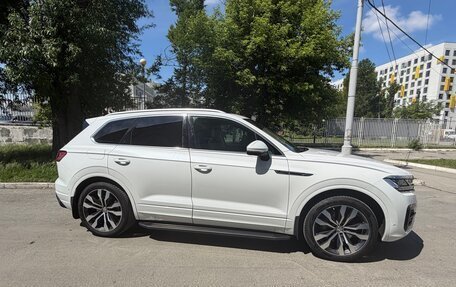 Volkswagen Touareg III, 2018 год, 5 200 000 рублей, 5 фотография