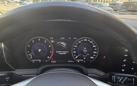 Volkswagen Touareg III, 2018 год, 5 200 000 рублей, 25 фотография