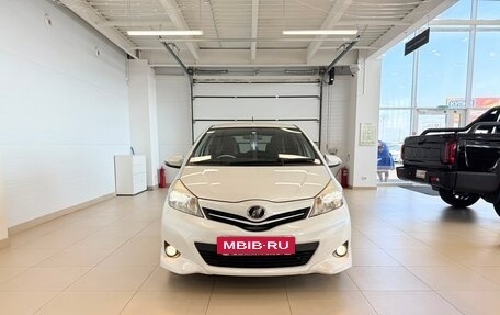 Toyota Vitz, 2012 год, 889 000 рублей, 9 фотография