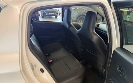 Toyota Vitz, 2012 год, 889 000 рублей, 18 фотография