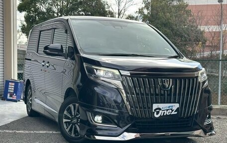 Toyota Esquire I, 2021 год, 2 250 000 рублей, 3 фотография
