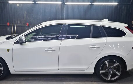 Volvo V60 I, 2012 год, 1 050 000 рублей, 2 фотография