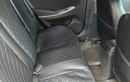 Hyundai Solaris II рестайлинг, 2016 год, 950 000 рублей, 9 фотография