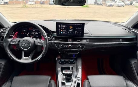 Audi A4, 2021 год, 2 800 008 рублей, 10 фотография