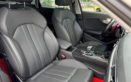 Audi A4, 2021 год, 2 800 008 рублей, 19 фотография