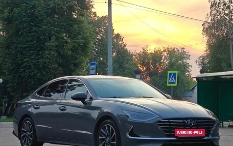 Hyundai Sonata VIII, 2022 год, 2 250 000 рублей, 2 фотография