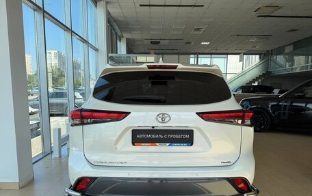 Toyota Highlander, 2021 год, 5 400 000 рублей, 5 фотография