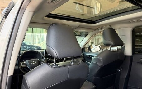 Toyota Highlander, 2021 год, 5 400 000 рублей, 13 фотография
