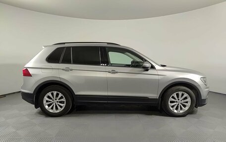 Volkswagen Tiguan II, 2020 год, 2 750 000 рублей, 5 фотография