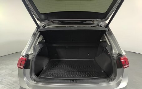 Volkswagen Tiguan II, 2020 год, 2 750 000 рублей, 12 фотография