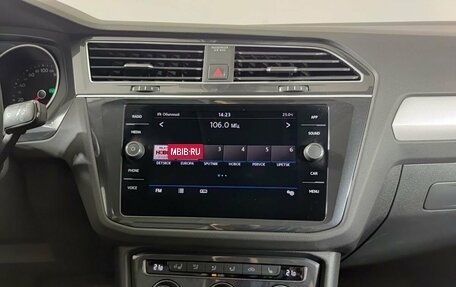 Volkswagen Tiguan II, 2020 год, 2 750 000 рублей, 18 фотография