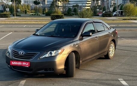 Toyota Camry, 2007 год, 820 000 рублей, 2 фотография