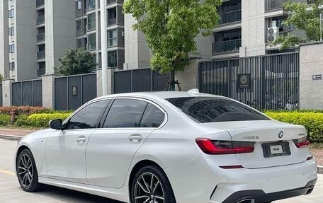 BMW 3 серия, 2022 год, 2 830 000 рублей, 13 фотография