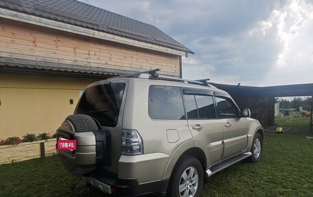 Mitsubishi Pajero IV, 2008 год, 1 470 000 рублей, 7 фотография
