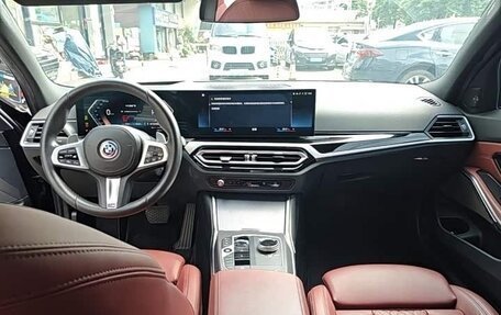 BMW 3 серия, 2023 год, 2 890 333 рублей, 7 фотография