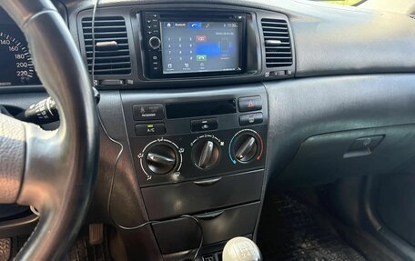 Toyota Corolla, 2006 год, 600 000 рублей, 10 фотография