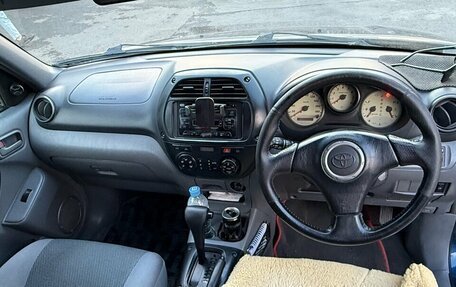 Toyota RAV4, 2001 год, 649 000 рублей, 3 фотография