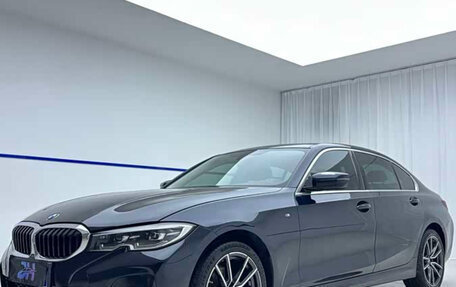 BMW 3 серия, 2022 год, 3 200 000 рублей, 1 фотография