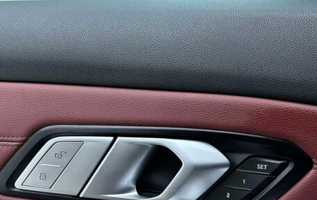 BMW 3 серия, 2022 год, 3 200 000 рублей, 18 фотография
