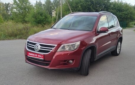 Volkswagen Tiguan I, 2009 год, 900 000 рублей, 1 фотография
