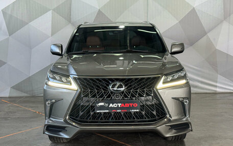 Lexus LX III, 2017 год, 6 500 000 рублей, 2 фотография