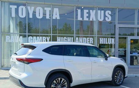 Toyota Highlander, 2026 год, 5 690 000 рублей, 5 фотография