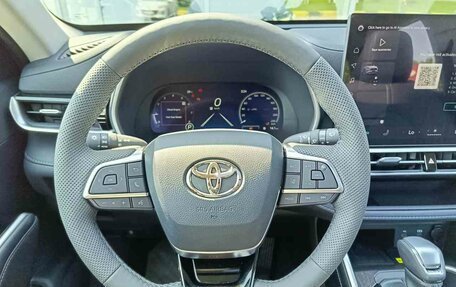 Toyota Highlander, 2026 год, 5 690 000 рублей, 13 фотография