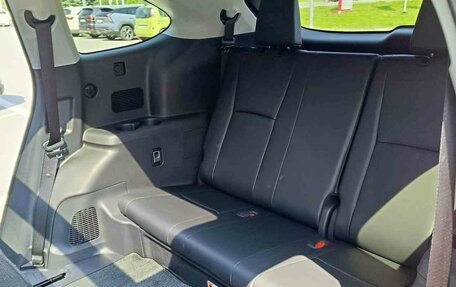Toyota Highlander, 2026 год, 5 690 000 рублей, 22 фотография