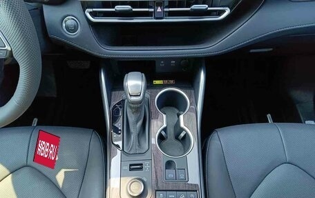 Toyota Highlander, 2026 год, 5 690 000 рублей, 17 фотография