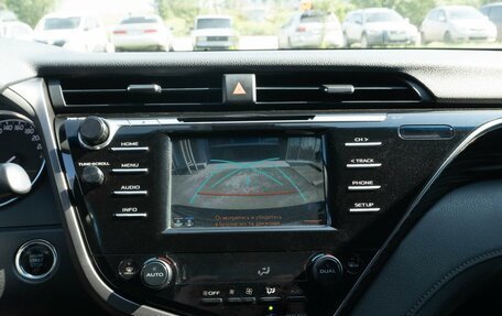 Toyota Camry, 2018 год, 2 730 000 рублей, 19 фотография