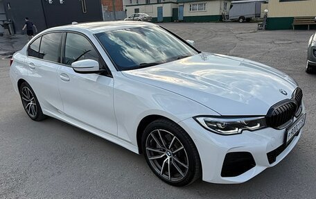 BMW 3 серия, 2019 год, 3 200 000 рублей, 5 фотография
