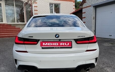 BMW 3 серия, 2019 год, 3 200 000 рублей, 12 фотография