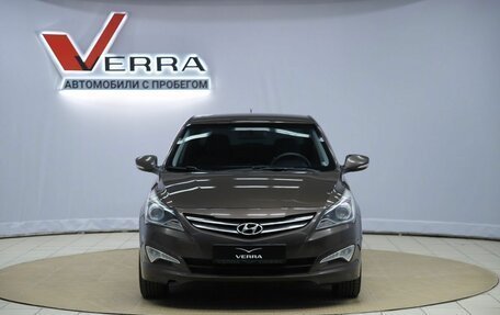 Hyundai Solaris II рестайлинг, 2016 год, 800 000 рублей, 2 фотография
