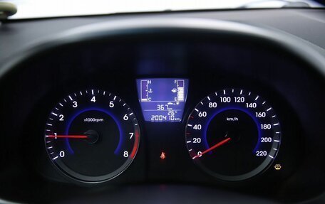 Hyundai Solaris II рестайлинг, 2016 год, 800 000 рублей, 16 фотография