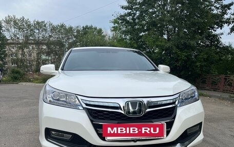 Honda Accord IX рестайлинг, 2013 год, 1 800 000 рублей, 2 фотография