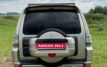 Mitsubishi Pajero IV, 2010 год, 2 350 000 рублей, 4 фотография