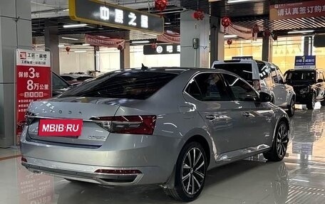 Skoda Superb III рестайлинг, 2023 год, 2 170 008 рублей, 4 фотография
