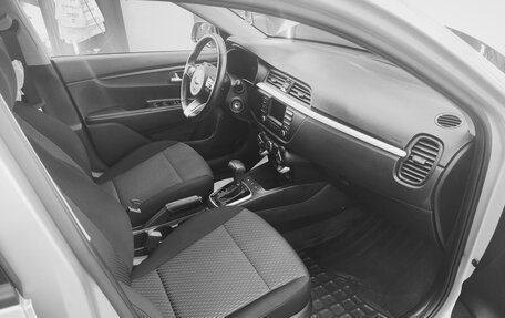 KIA Rio IV, 2020 год, 1 565 000 рублей, 19 фотография