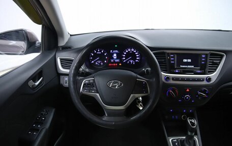 Hyundai Solaris II рестайлинг, 2018 год, 1 290 000 рублей, 12 фотография