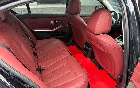 BMW 3 серия, 2023 год, 3 000 000 рублей, 10 фотография